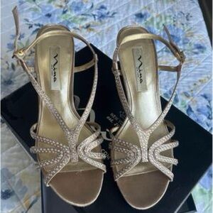 Nina high heel shoes